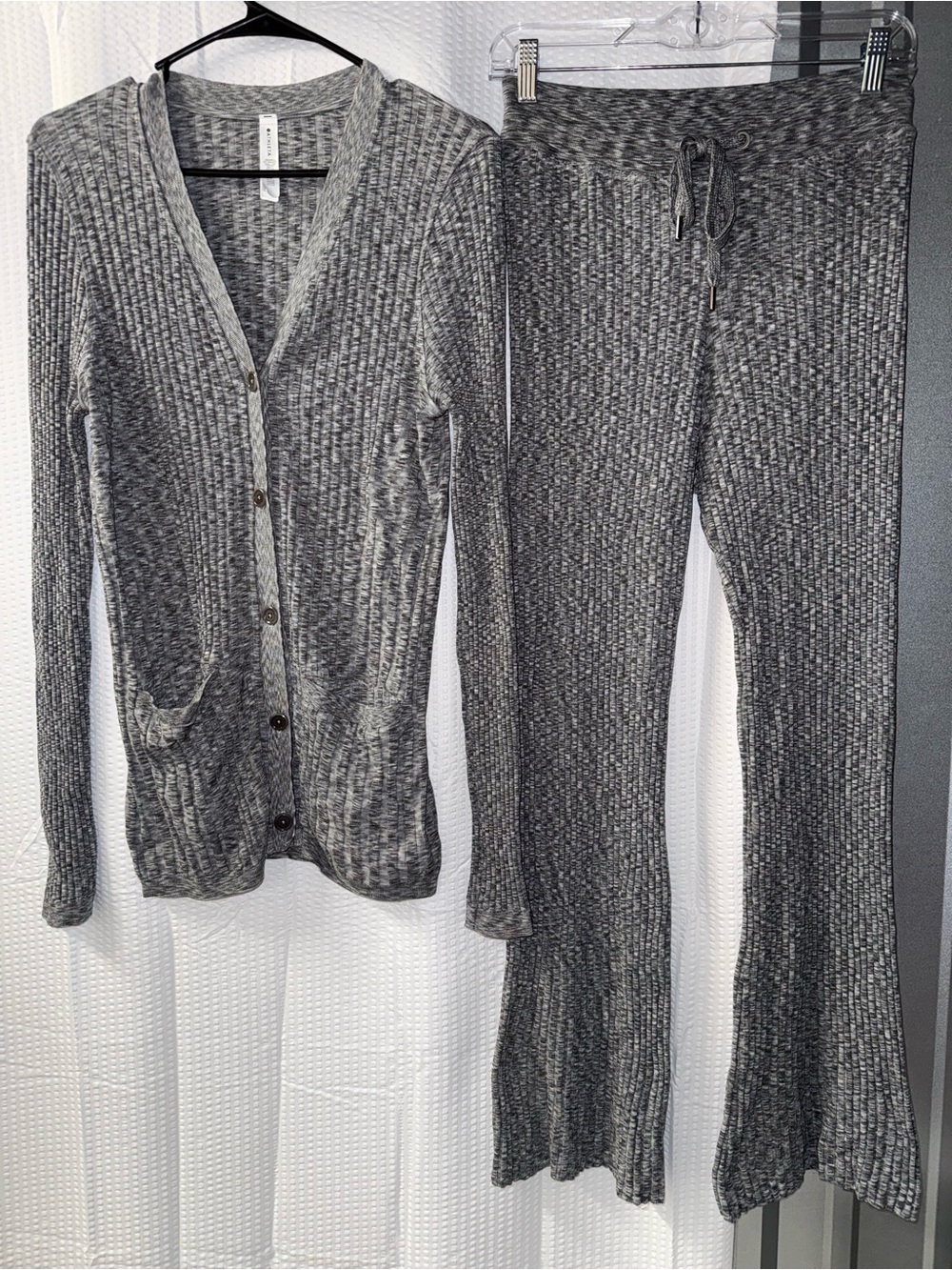 Athleta Revolve Cardigan With Matching Pants Size L